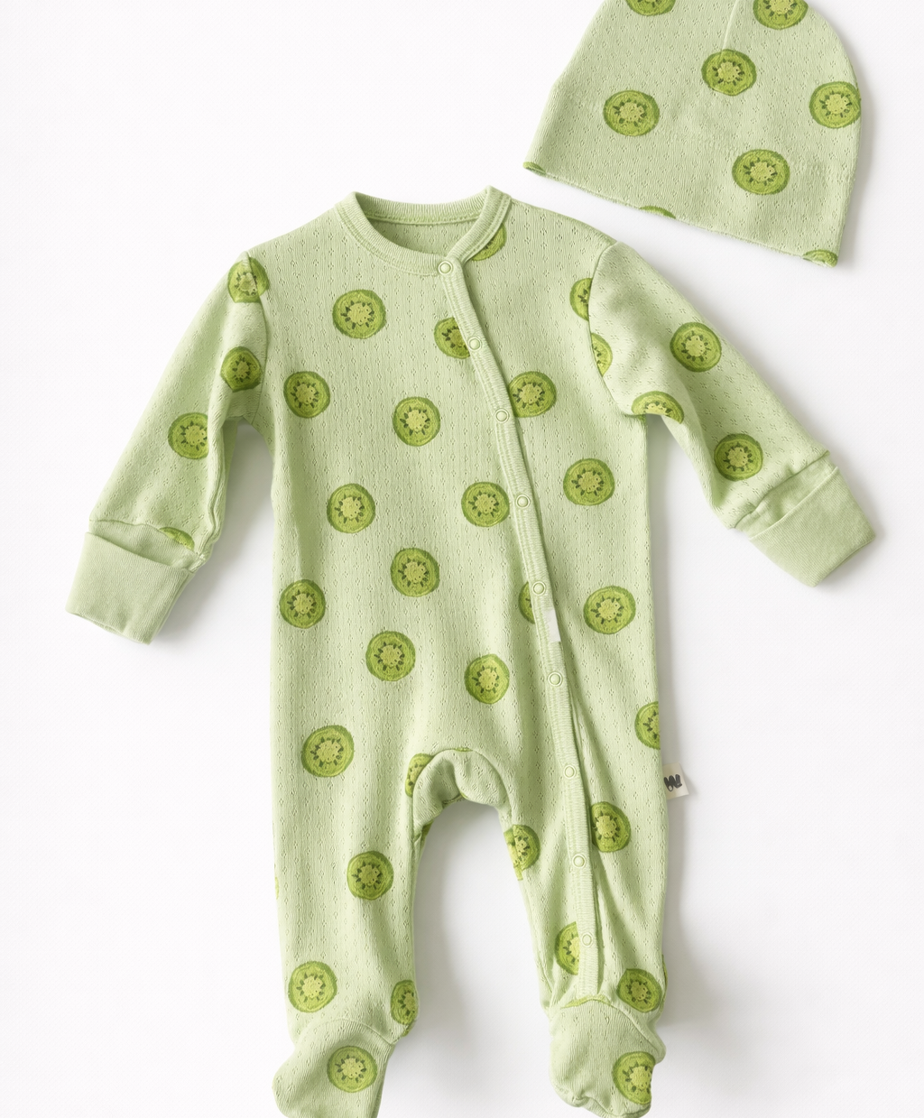 Pikkade varrukatega kombe ja müts "Kiivi"