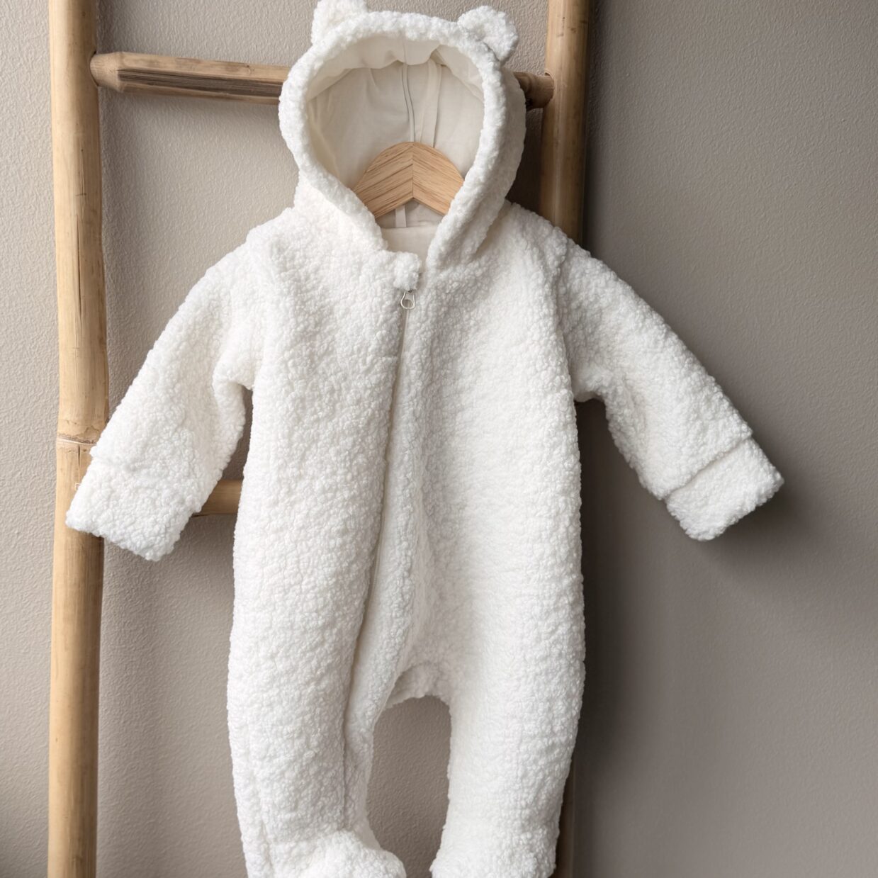 Õuekombe "Teddy"